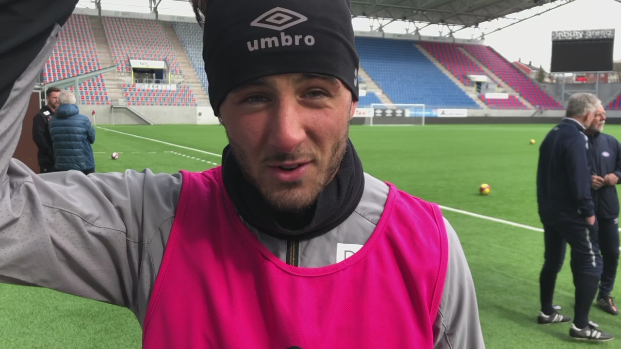 Kjøp sesongkort - vinn hårklipp hos Arons Barber